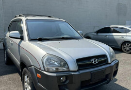 Продам машину Hyundai Tucson 2008 року.
