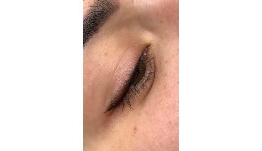 Перманентний макіяж, ламінування брів та вій -