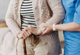 Послуги доглядальниці