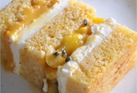 Приймаю замовлення на солодощі.