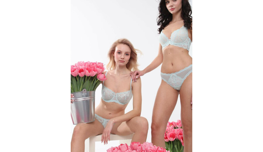 Купальники, білизна, домашній одяг -