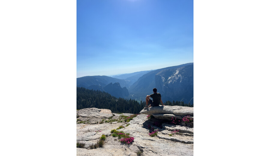 Індивідуальні Camping/Hiking тури для 3-4 осіб в Yosemite National Park! -