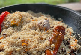 Приймаємо замовлення на плов (на дровах) та шашлик