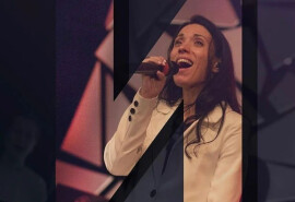 Тренер з вокалу