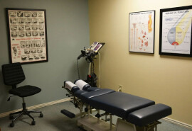 Реабілітаційний центр, лікувальний масаж