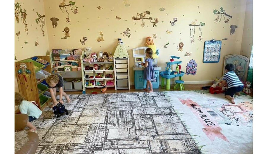 Дитячий садок Lana's Daycare -