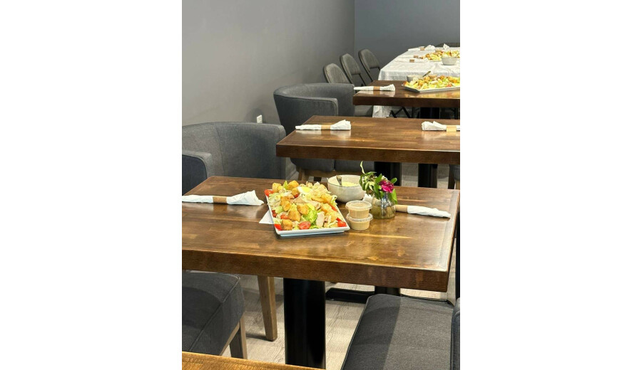 Потрібен співробітник в DOZY COFFEBAKERY -